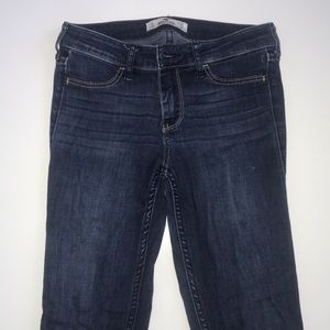 Dark Hollister Skinny Jegging Jeans- 1L